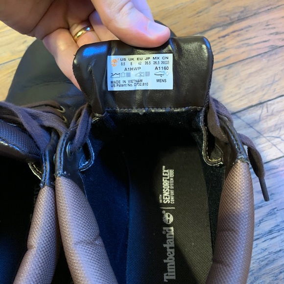 Timberland Men’s Leather Boots - Picture 6 of 8